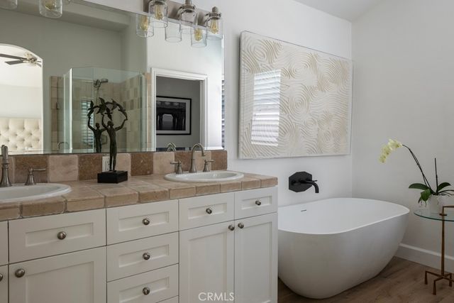 618 Iris B, Corona Del Mar, CA 92625