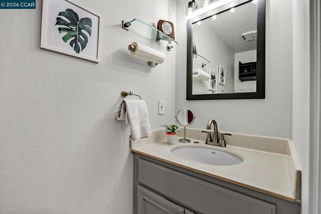 322 Rock Creek Way, Pleasant Hill, CA 94523