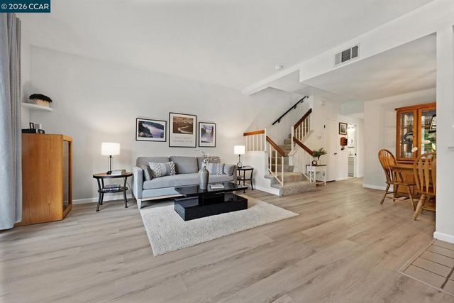 322 Rock Creek Way, Pleasant Hill, CA 94523