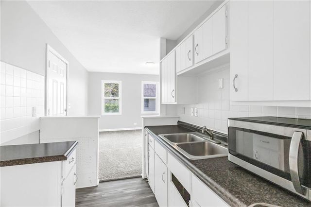 9815 James A Reed Road, Kansas City, MO 64134