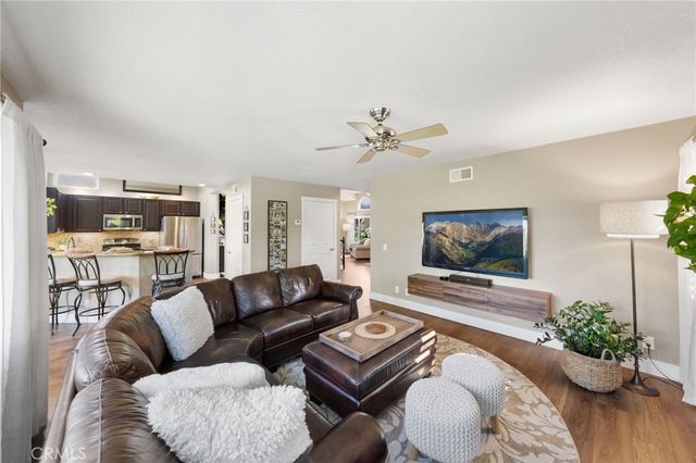 39428 Corte Garboso, Murrieta, CA 92563