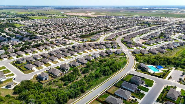 112 Silver Springs BND, Kyle, TX 78640