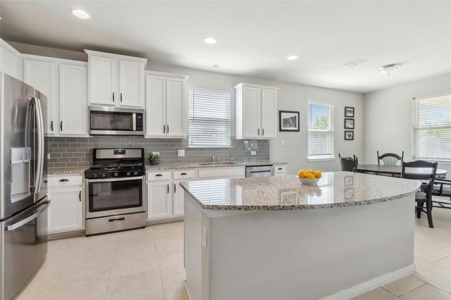 112 Silver Springs BND, Kyle, TX 78640