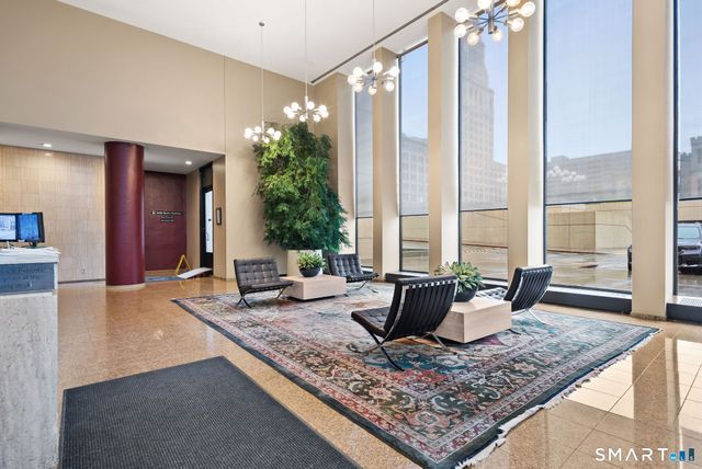 1 Gold Street 17D&E, Hartford, CT 06103