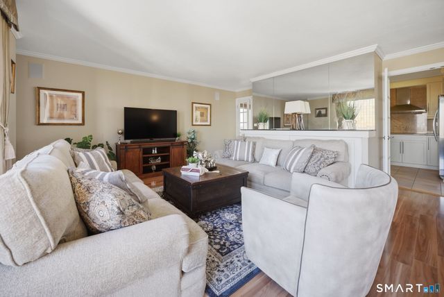 1 Gold Street 17D&E, Hartford, CT 06103