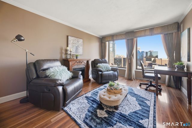 1 Gold Street 17D&E, Hartford, CT 06103