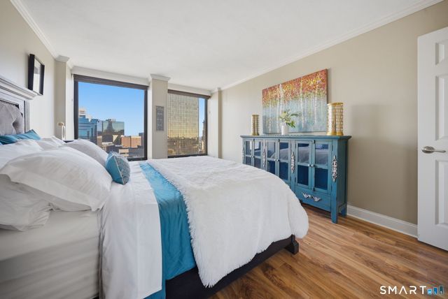 1 Gold Street 17D&E, Hartford, CT 06103