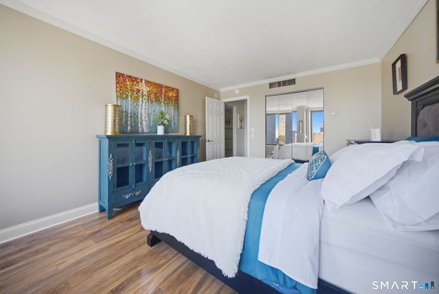 1 Gold Street 17D&E, Hartford, CT 06103