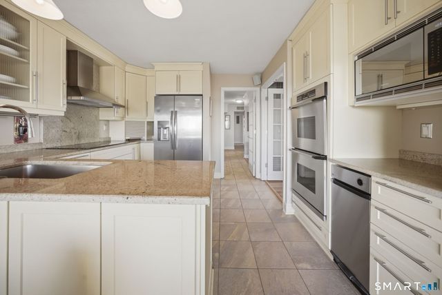 1 Gold Street 17D&E, Hartford, CT 06103