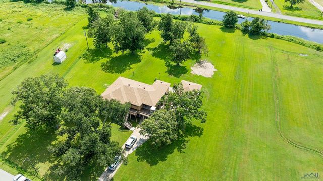 1509 Dr. Beatrous Road, Theriot, LA 70397