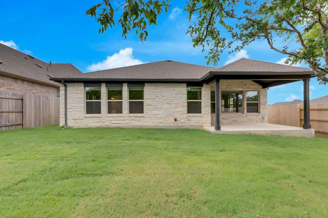 271 Jefferson DR, Kyle, TX 78640