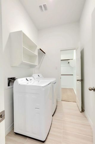 271 Jefferson DR, Kyle, TX 78640