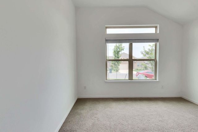 271 Jefferson DR, Kyle, TX 78640