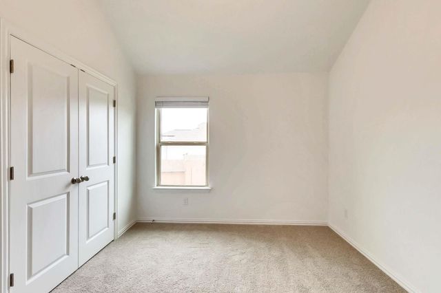 271 Jefferson DR, Kyle, TX 78640