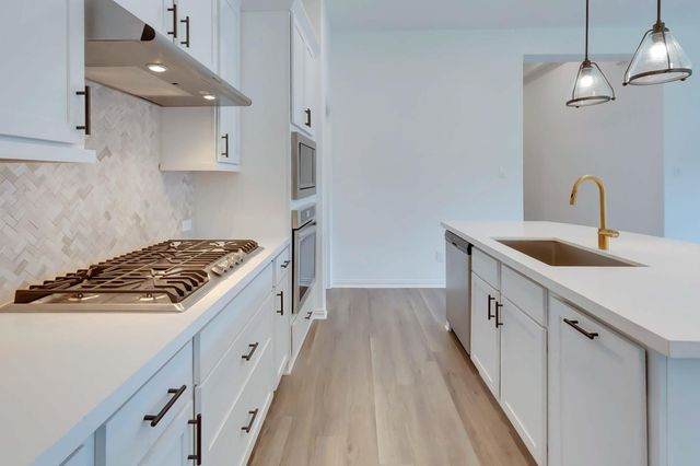 271 Jefferson DR, Kyle, TX 78640