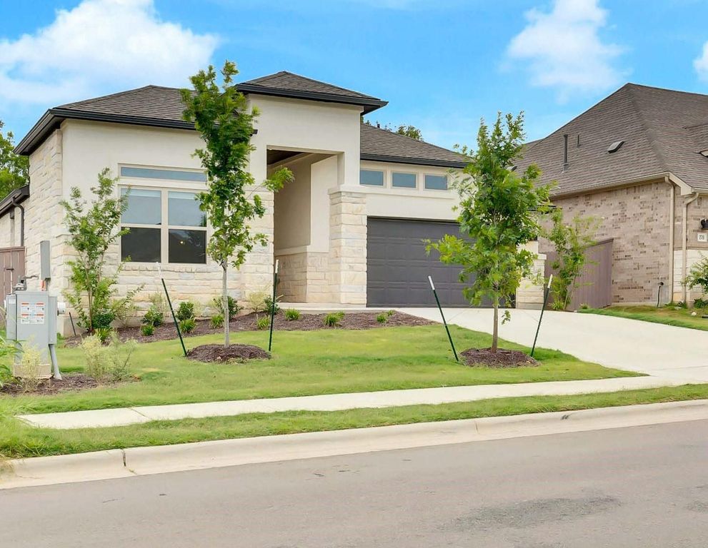 271 Jefferson DR, Kyle, TX 78640