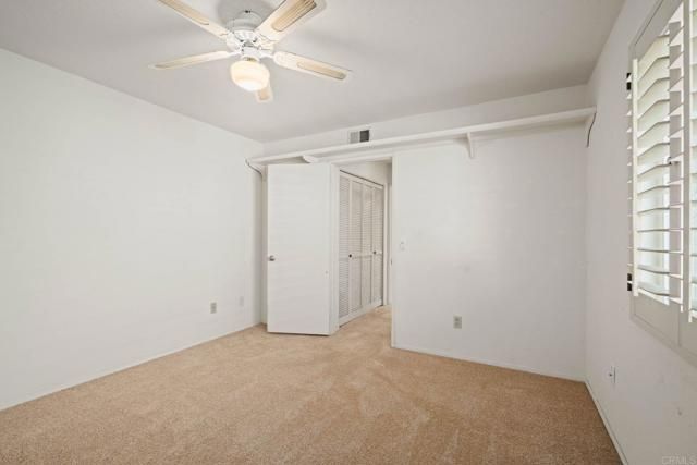 1015 Gleneagles Place, Vista, CA 92081