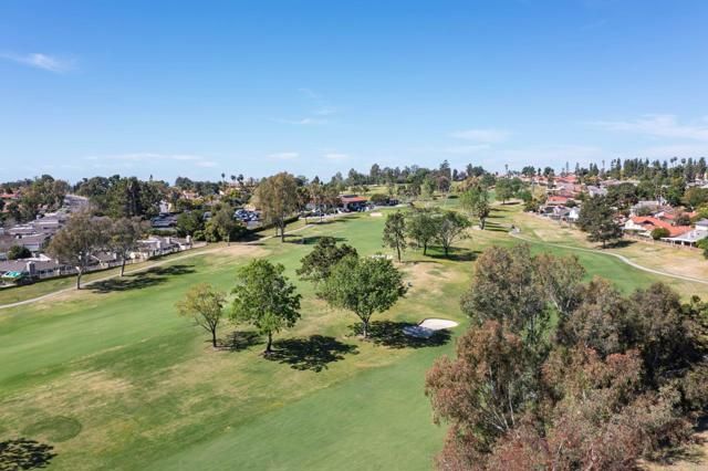 1015 Gleneagles Place, Vista, CA 92081