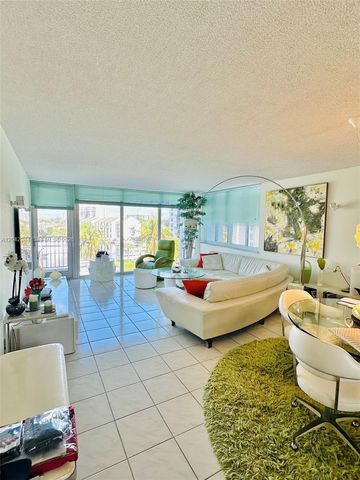 4750 S Ocean Boulevard 401, Highland Beach, FL 33487
