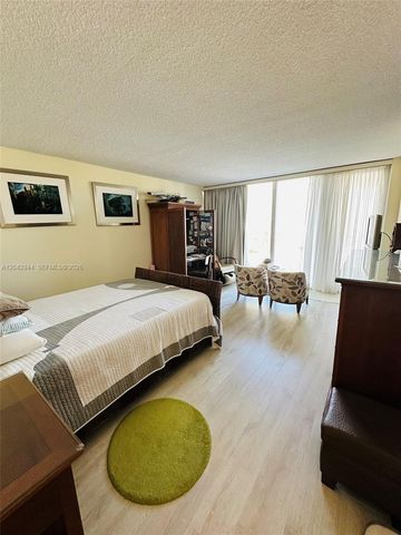 4750 S Ocean Boulevard 401, Highland Beach, FL 33487