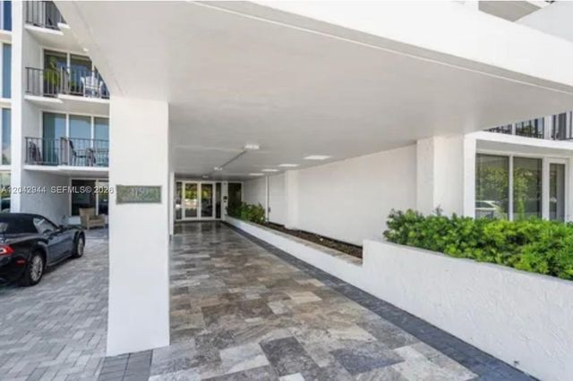 4750 S Ocean Boulevard 401, Highland Beach, FL 33487