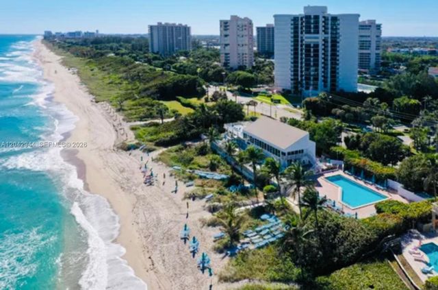 4750 S Ocean Boulevard 401, Highland Beach, FL 33487