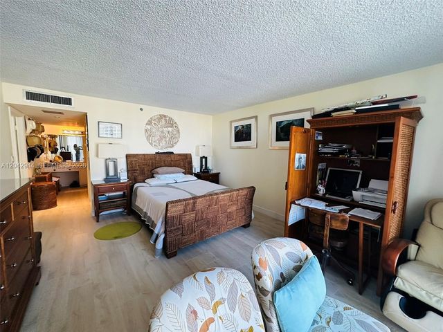 4750 S Ocean Boulevard 401, Highland Beach, FL 33487