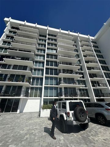 4750 S Ocean Boulevard 401, Highland Beach, FL 33487