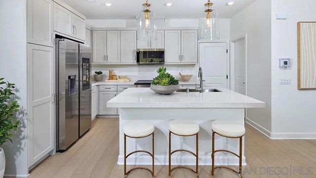 2112 Frost Ave 2, Chula Vista, CA 91913