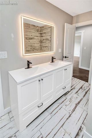 6943 Fox Circle, Larkspur, CO 80118