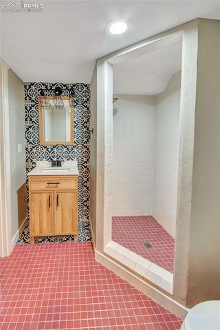 6943 Fox Circle, Larkspur, CO 80118