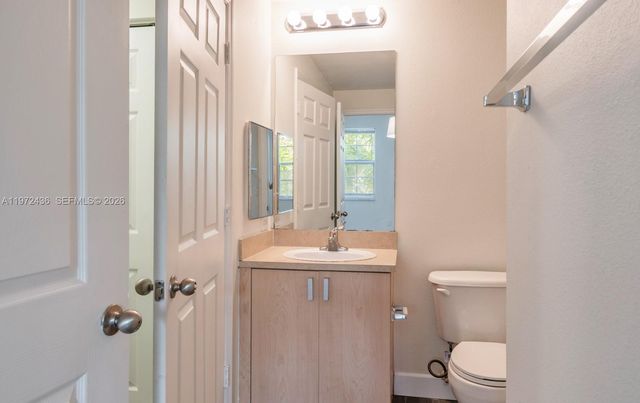 533 NE 3rd Ave 435, Fort Lauderdale, FL 33301