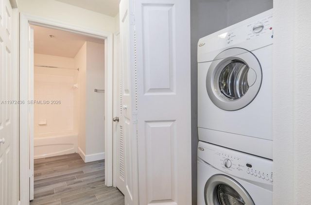 533 NE 3rd Ave 435, Fort Lauderdale, FL 33301