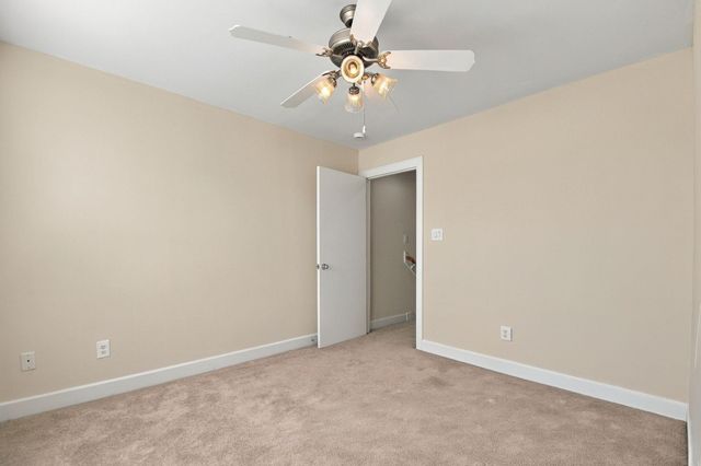 648 Westcross Street 805, Houston, TX 77018