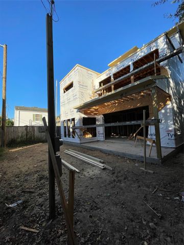 1606 Woodhead Street, Houston, TX 77019