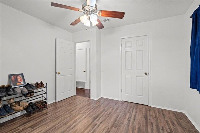 1115 Sycamore ST, San Marcos, TX 78666