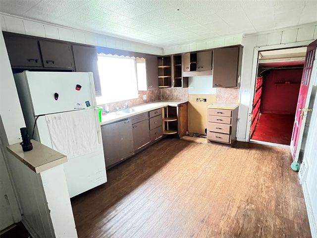 15888 CONNEAUT LAKE Road, Meadville, PA 16335