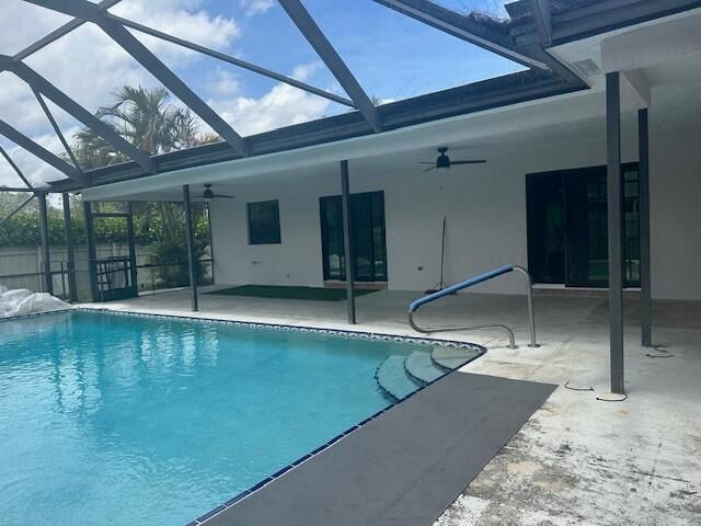 14040 Paddock Drive, Wellington, FL 33414