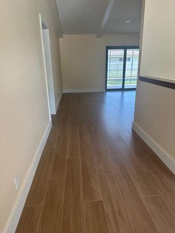 14040 Paddock Drive, Wellington, FL 33414