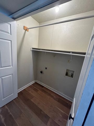 5584 Squires Drive, The Colony, TX 75056