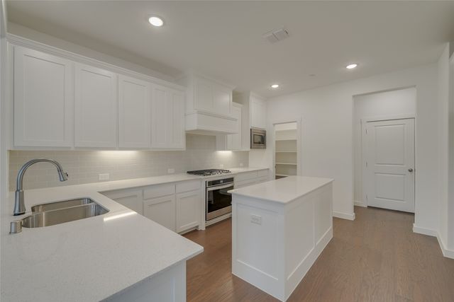 659 Trail Side Drive, Lewisville, TX 75067