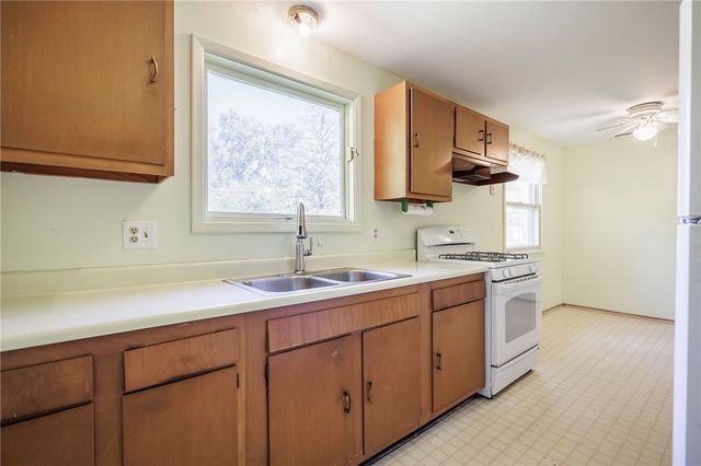 238 Cross Gates Road, Greece, NY 14606