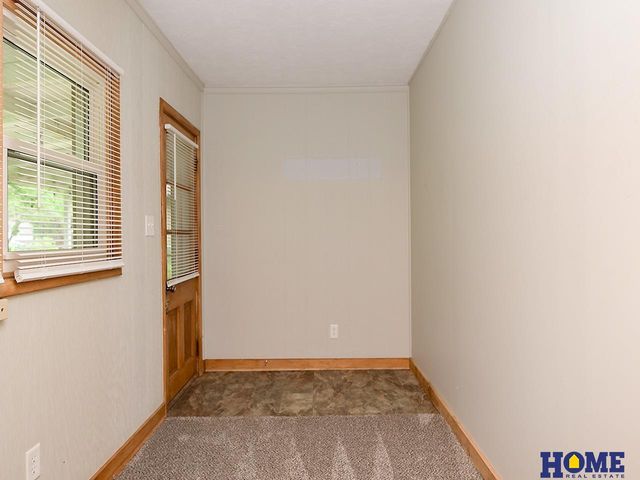 3824 Apple Street, Lincoln, NE 68503