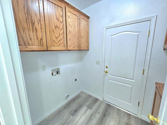 6517 E Amherst Avenue, Fresno, CA 93727
