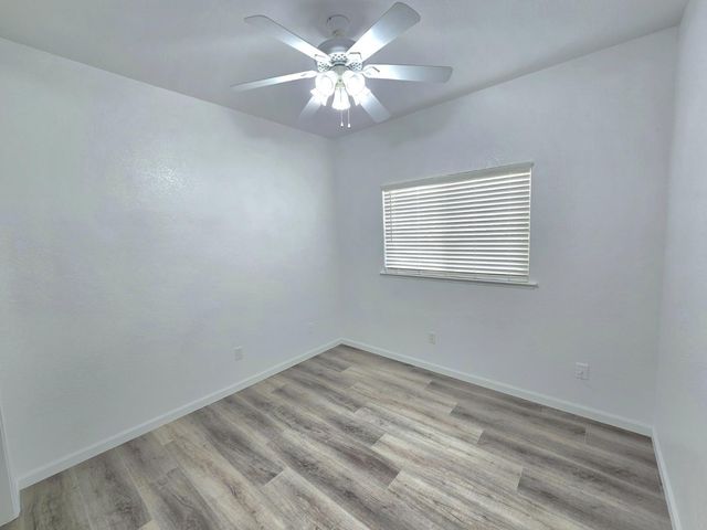 6517 E Amherst Avenue, Fresno, CA 93727