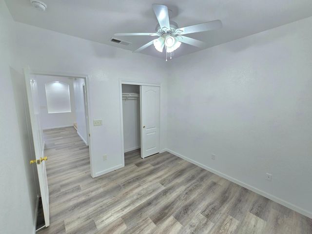 6517 E Amherst Avenue, Fresno, CA 93727