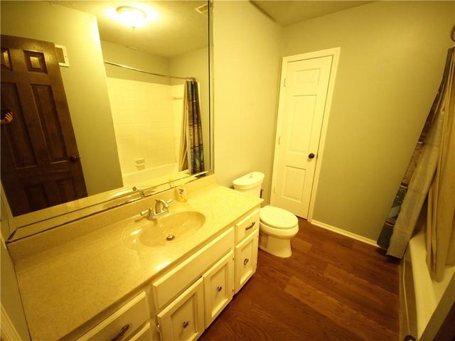 901 96th Terrace, Kansas City, MO 64155