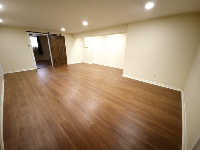 901 96th Terrace, Kansas City, MO 64155