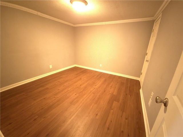 901 96th Terrace, Kansas City, MO 64155