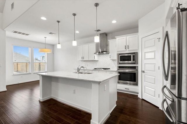 7200 Garnet Mill LN, Austin, TX 78744